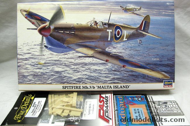 Hasegawa 1/48 Supermarine Spitfire Mk.Vb 'Malta Island' with True Details Cockpit and Mask Set / Eduard Color PE - RAF Sq. Ldr. Maurice Stephens No. 249 Sq Takari Oct 1942 / No. 249 Flg Off. John McElroy Takari Oct '42, 09405 plastic model kit